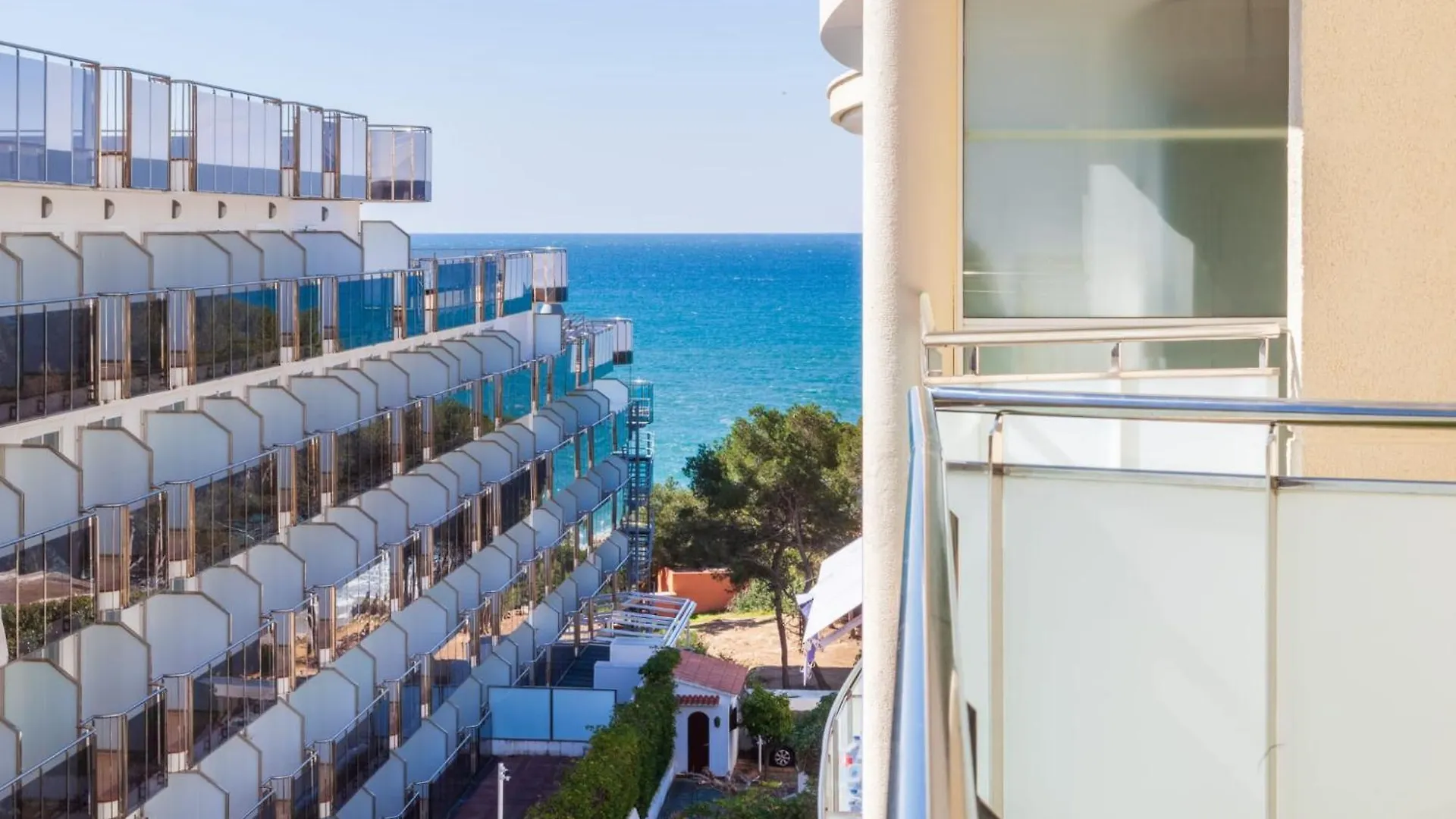Calanu Cap Salou Luxury Apartment By The Sea